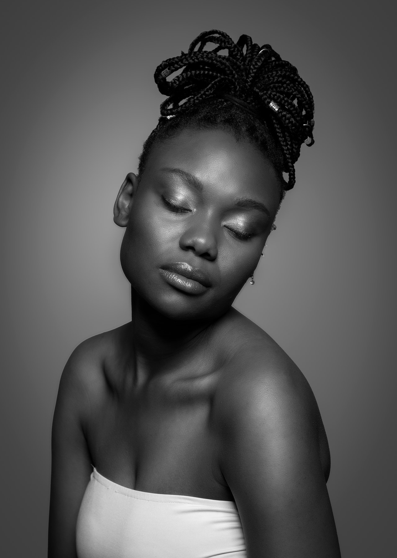 Still Confidence, photographed by Mia Joubert